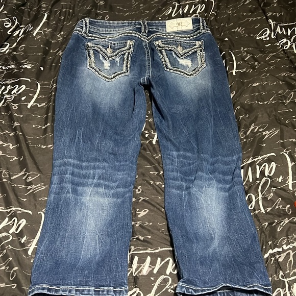 Miss Me Jeans Mid Rise Easy Crop 29 medium wash - Picture 4 of 16